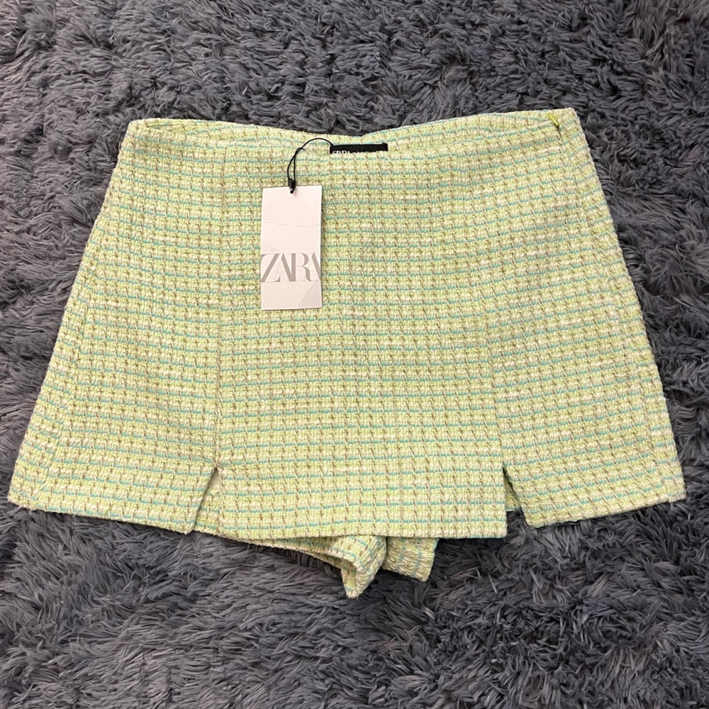 Zara Light Green Sweater Mini Skirt
